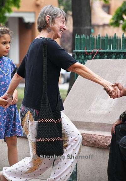 plaza dancers 3 graphic